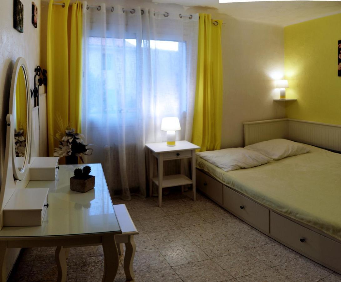 Mas Montebello Rigarda Exteriér fotografie